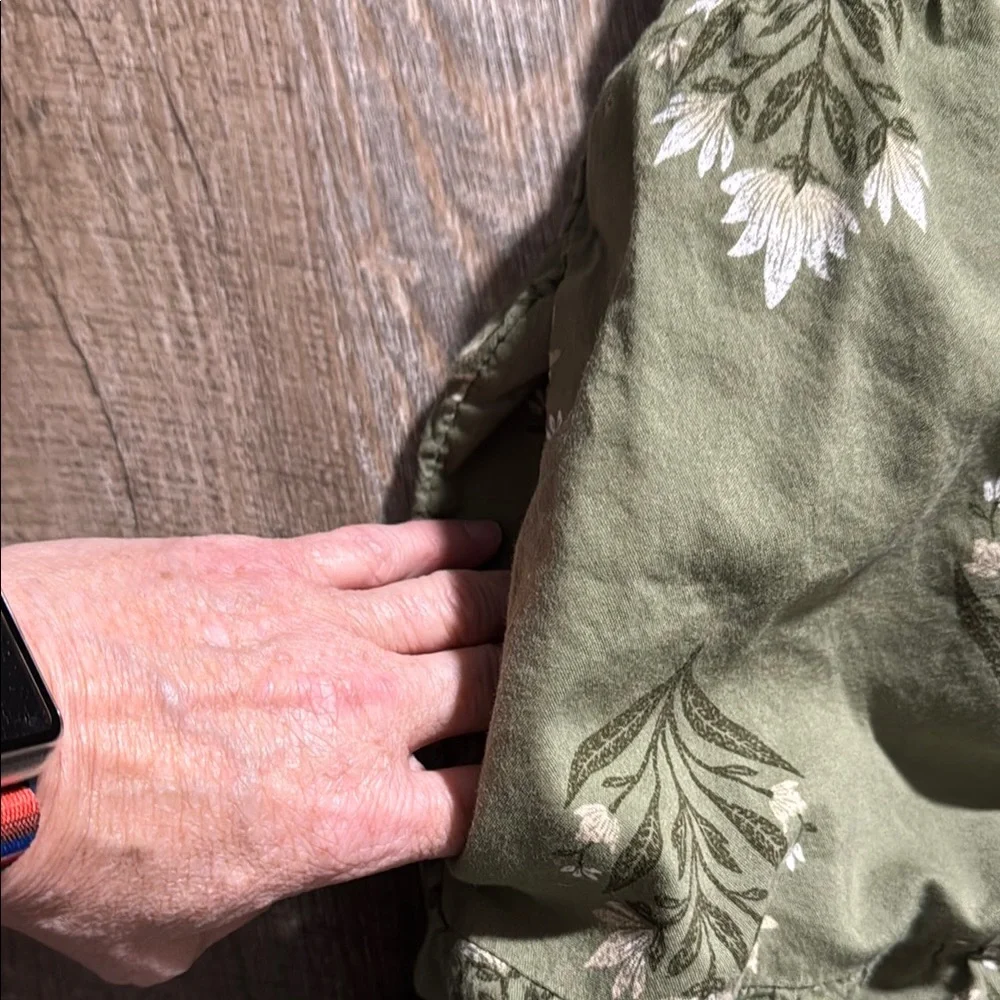 Old Navy Green Floral Casual Dress - Picture 6 of 8